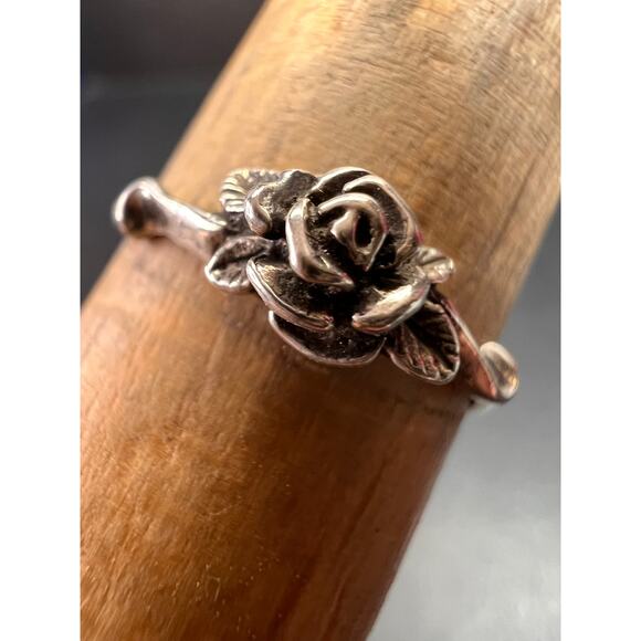 Vintage sterling silver rose ring size 7 - Picture 3 of 16